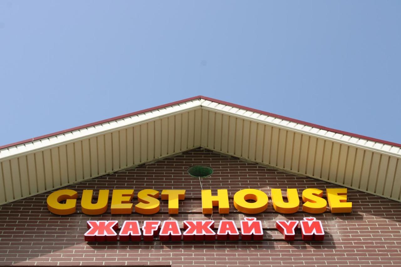 אקטאו Guest House Dostar - Жағажай Үй Достар מראה חיצוני תמונה